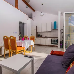 Apartment Relax Near, Opatija